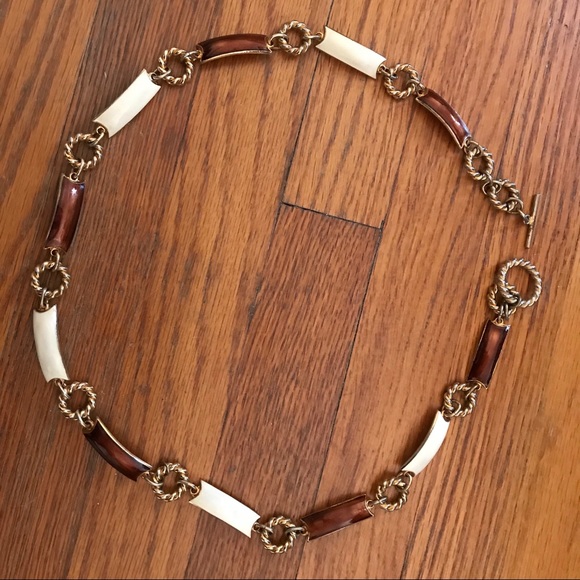 Vintage Gucci Enamel Chain Belt! Rare Find! - Picture 3 of 7